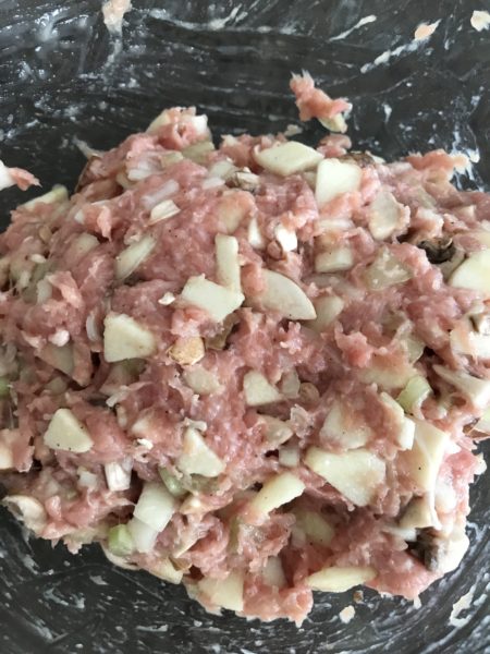The apple, mushrooms, onions and celery all hold the meat together. 