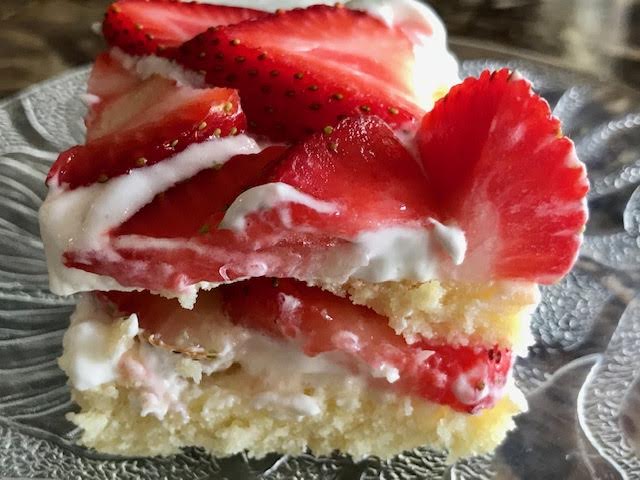 Strawberry Sponge Cake: Recipes At My Table