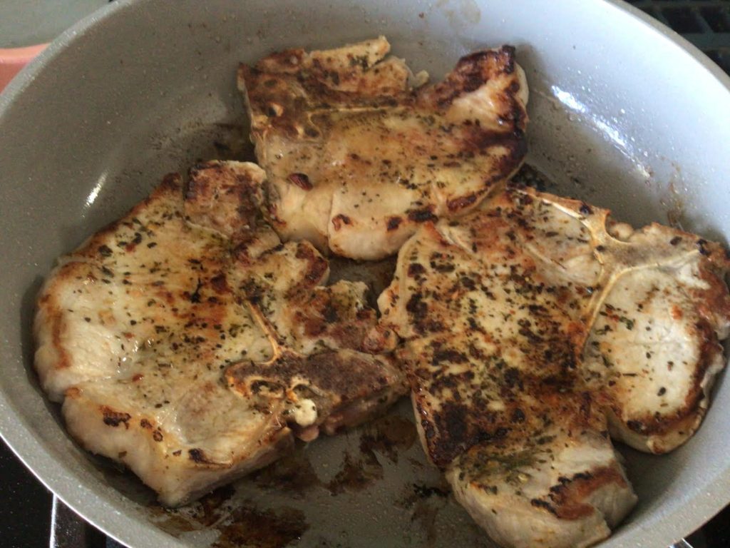 Beer Braised Pork Chops:Recipes At My Table